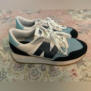 New Balance 237 Men’s 9.5